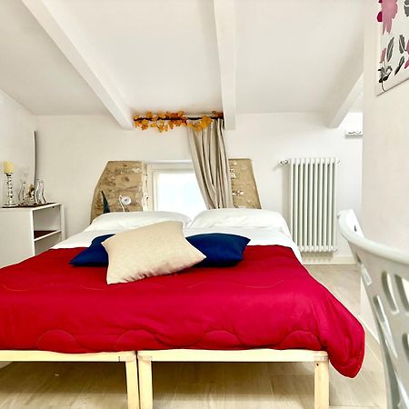 Dimora Di Charme Rooms & Apartments เปสเคียรา เดล การ์ดา ภายนอก รูปภาพ