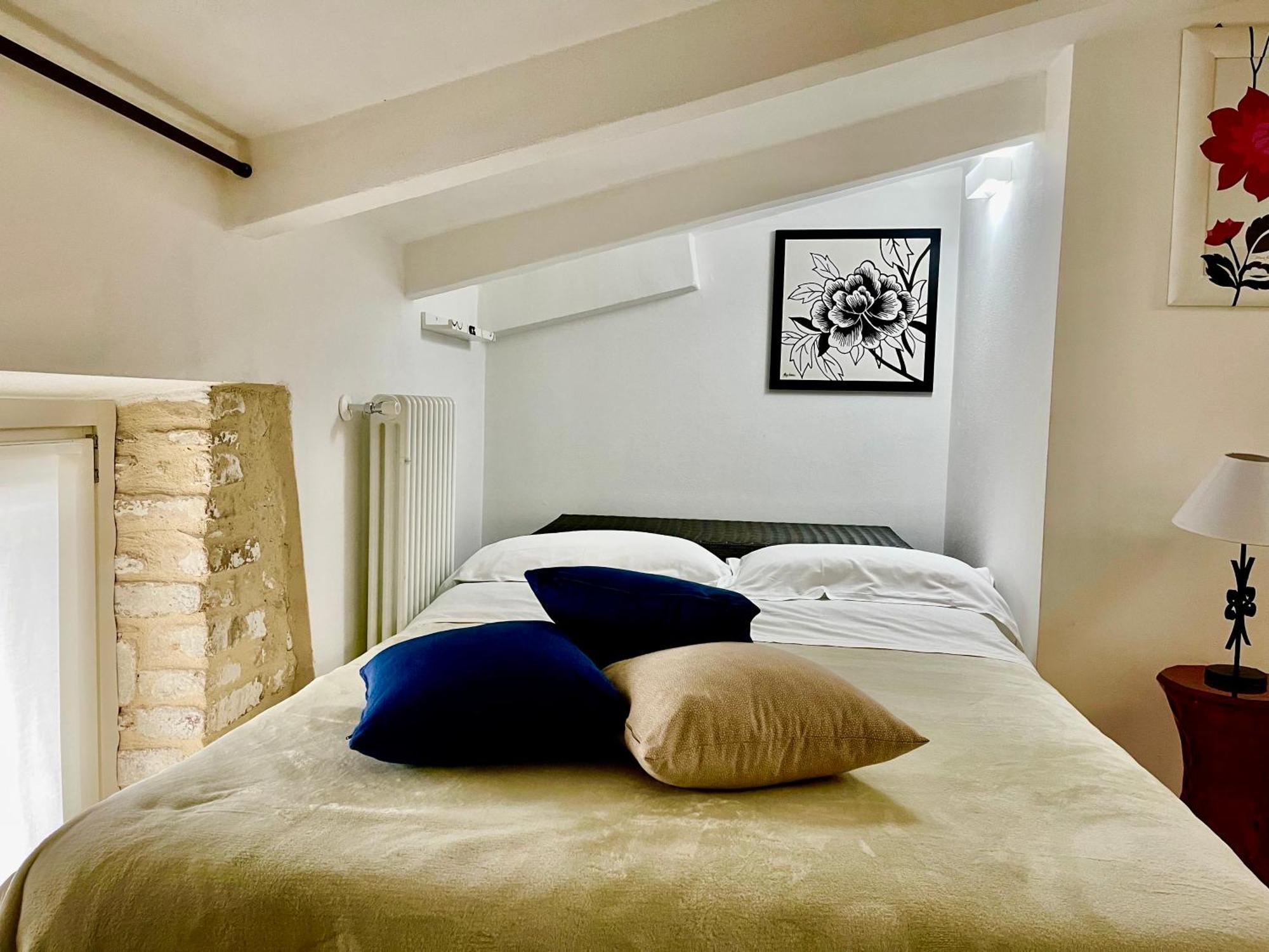 Dimora Di Charme Rooms & Apartments เปสเคียรา เดล การ์ดา ภายนอก รูปภาพ