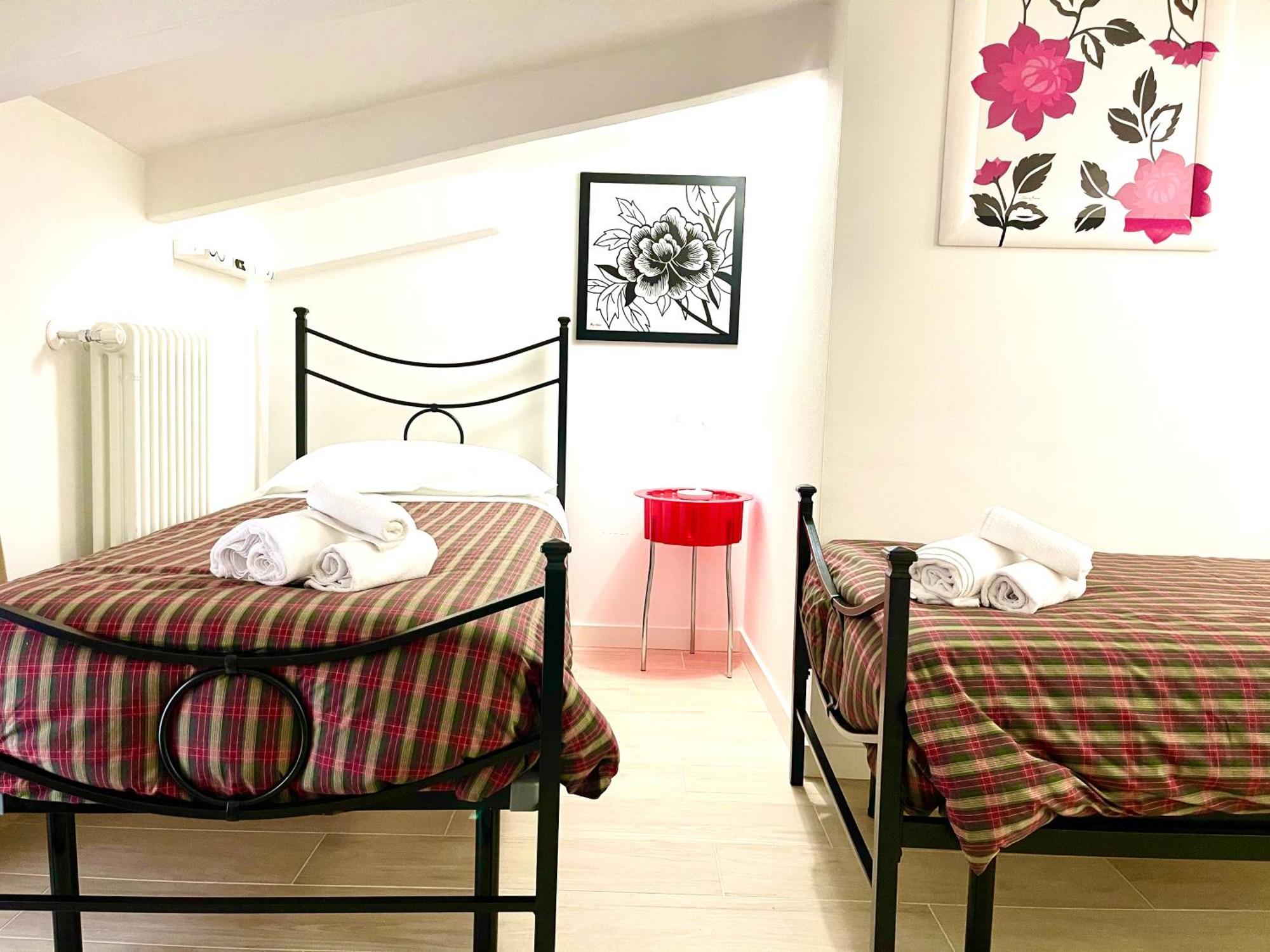 Dimora Di Charme Rooms & Apartments เปสเคียรา เดล การ์ดา ภายนอก รูปภาพ