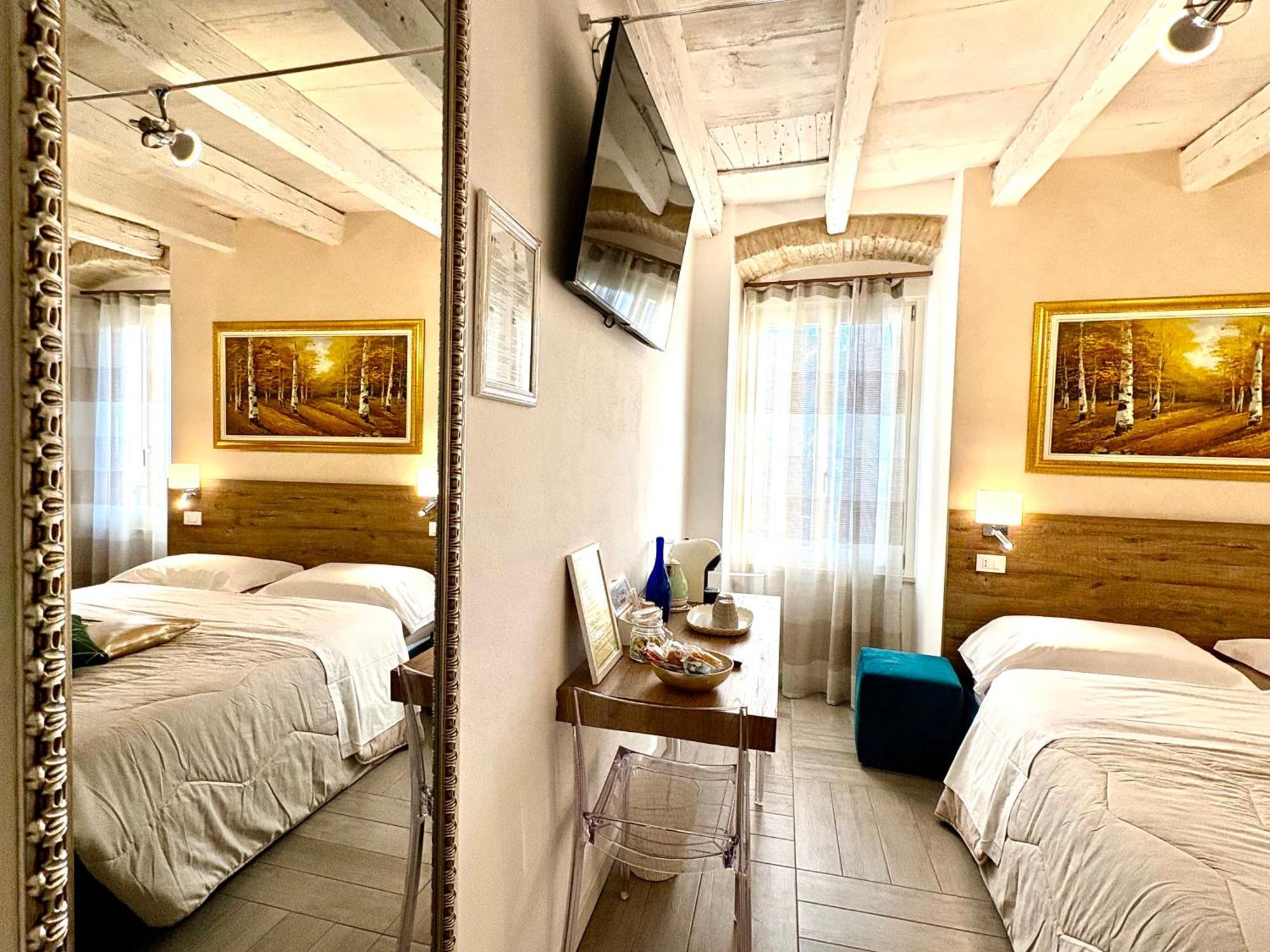 Dimora Di Charme Rooms & Apartments เปสเคียรา เดล การ์ดา ภายนอก รูปภาพ